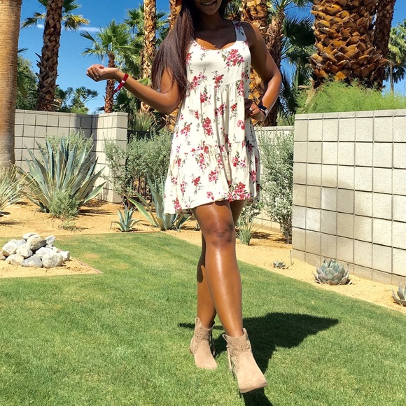 Floral dress - Picture 1 of 1